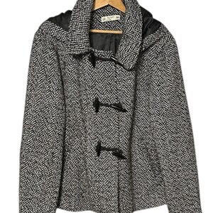 Romy Black and White Herringbone Hooded Toggle Closure Pea Coat Size XL
